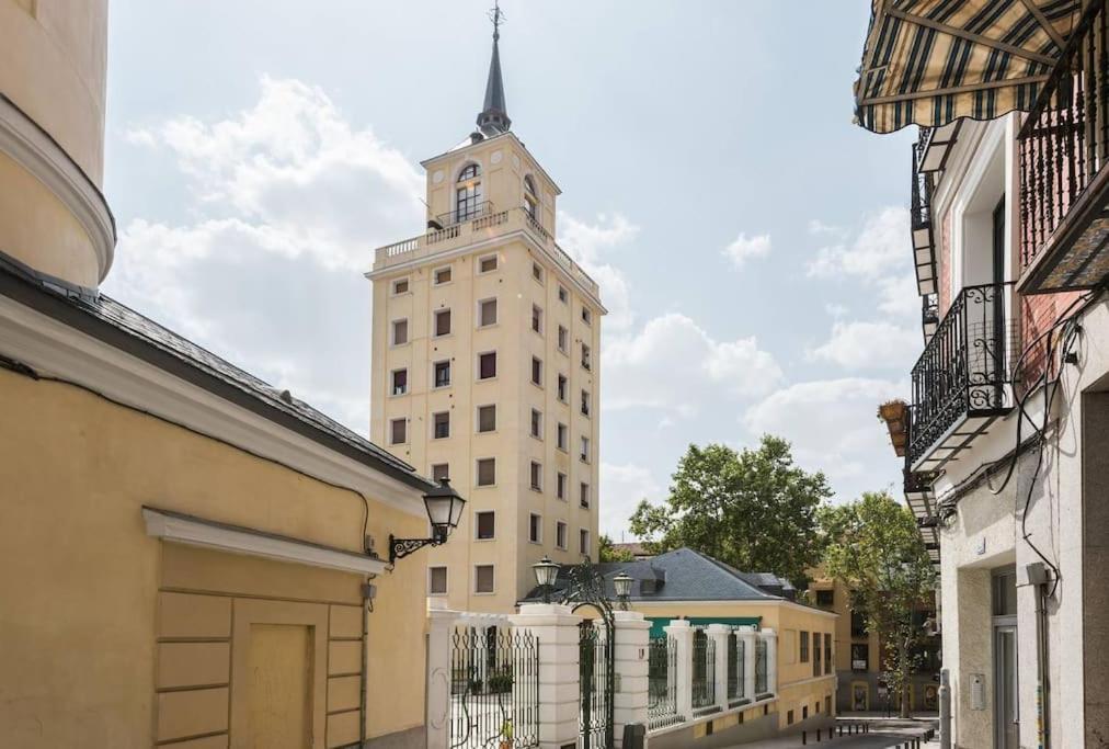 Estudio Lavapies Cerca De Anton Martin Madrid Buitenkant foto