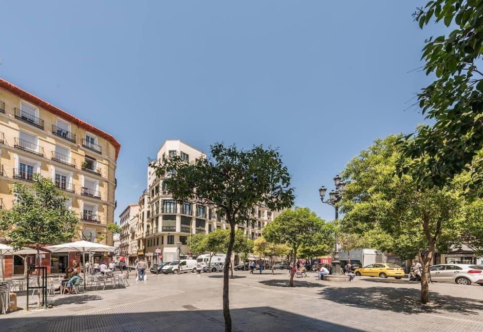 Estudio Lavapies Cerca De Anton Martin Madrid Buitenkant foto
